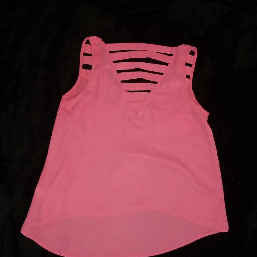 Peach Tank - Picture 2 of 2